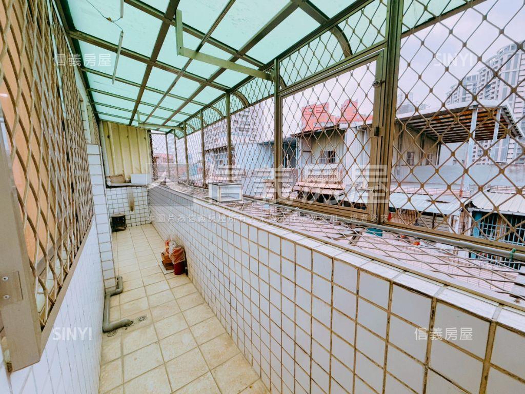 三重＿菜寮商圈收租自住房房屋室內格局與周邊環境