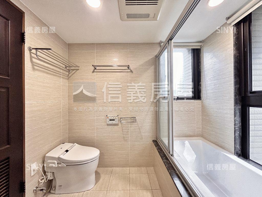 天青精美裝潢三房車位房屋室內格局與周邊環境