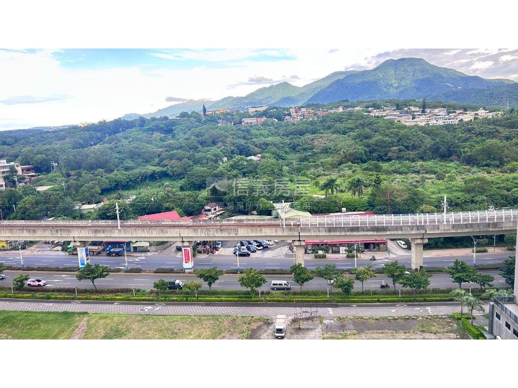 ★新月明亮三房帶租約出售房屋室內格局與周邊環境