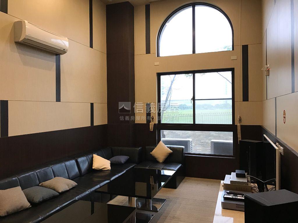 ★新月明亮三房帶租約出售房屋室內格局與周邊環境