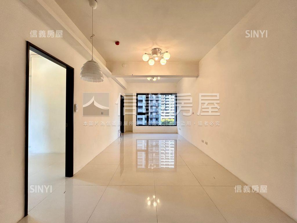 林映２房車位好案房屋室內格局與周邊環境