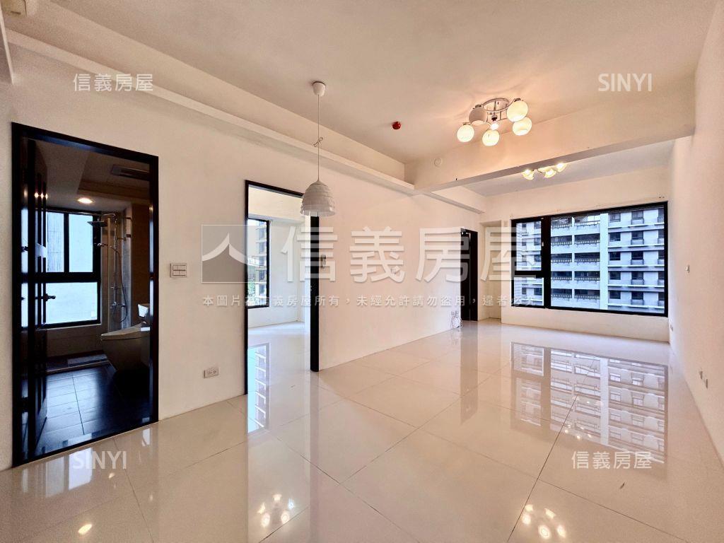 林映２房車位好案房屋室內格局與周邊環境