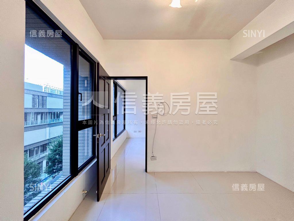 林映２房車位好案房屋室內格局與周邊環境