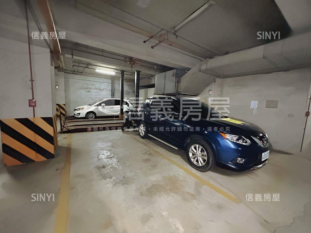 近文山特區低總價兩房平車房屋室內格局與周邊環境