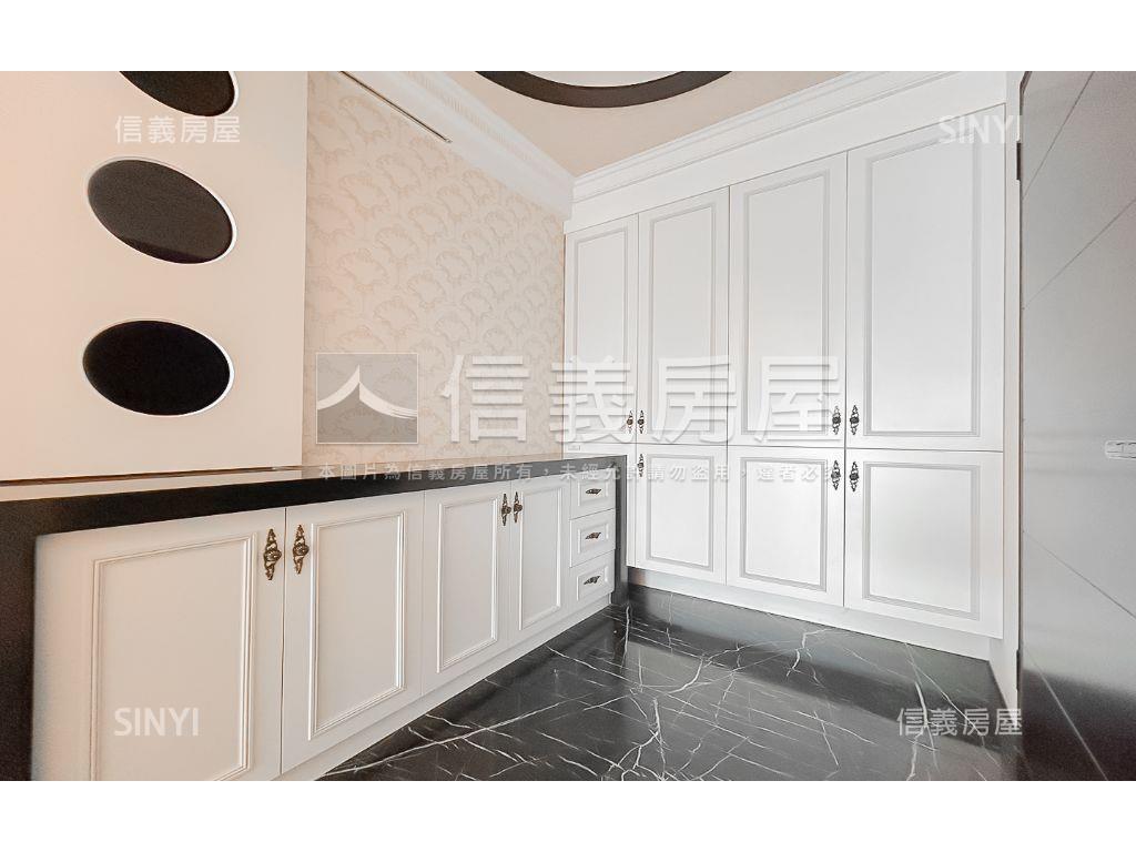 秋紅谷高樓視野三房房屋室內格局與周邊環境