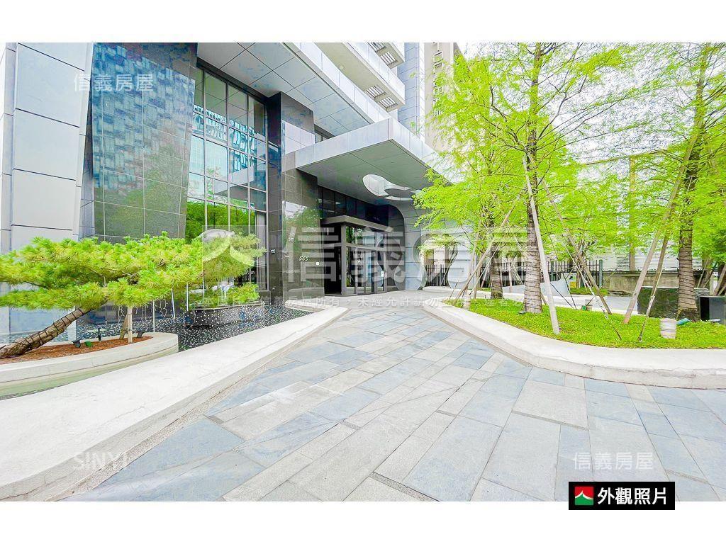 秋紅谷高樓視野三房房屋室內格局與周邊環境