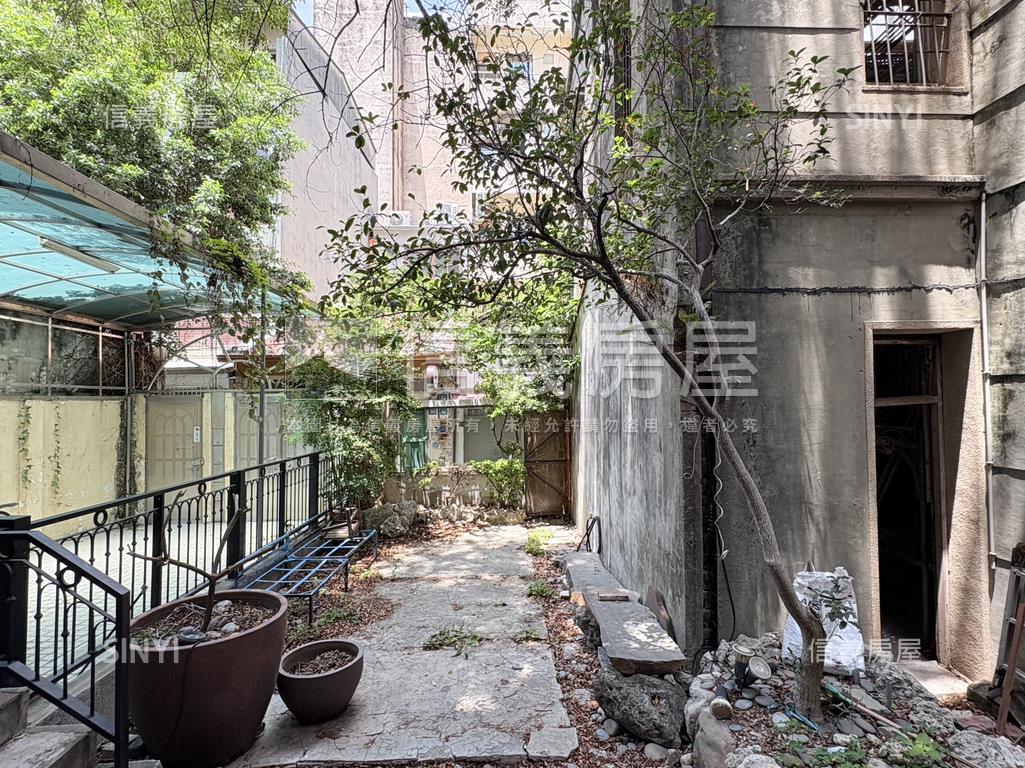 蝸牛巷ＲＣ｜十四套房房屋室內格局與周邊環境