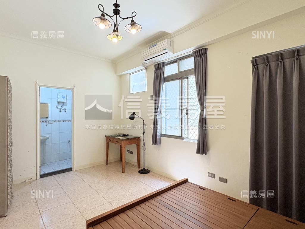 蝸牛巷ＲＣ｜十四套房房屋室內格局與周邊環境