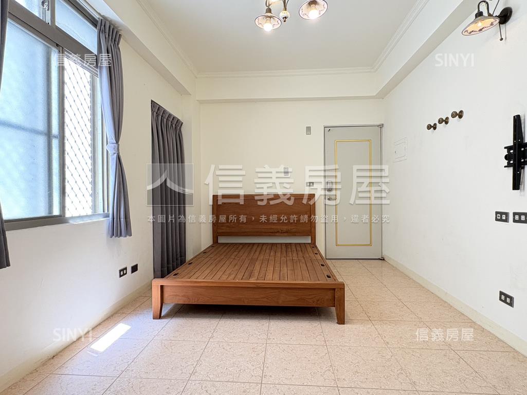 蝸牛巷ＲＣ｜十四套房房屋室內格局與周邊環境