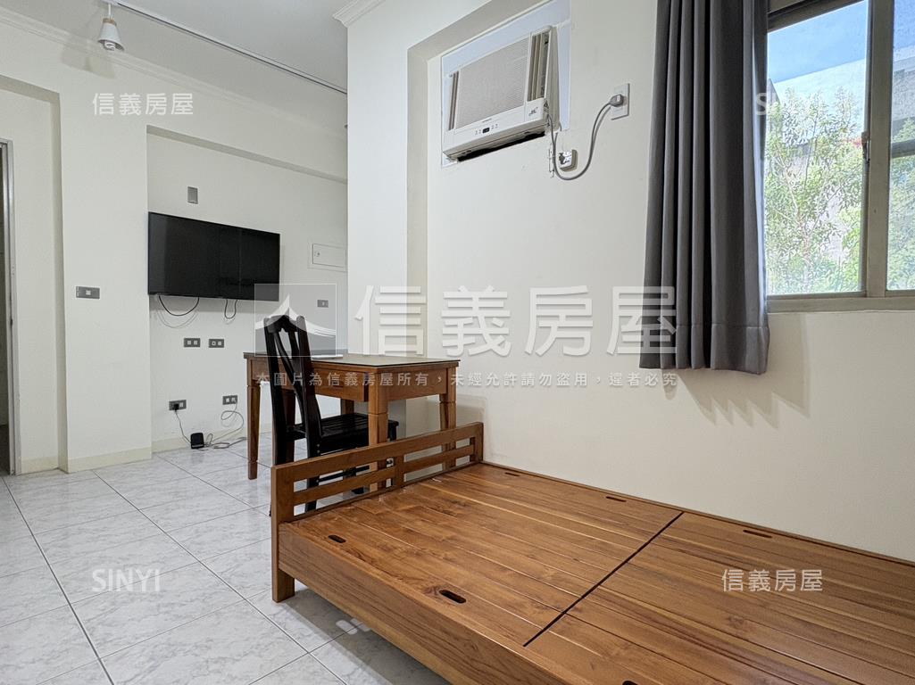 蝸牛巷ＲＣ｜十四套房房屋室內格局與周邊環境