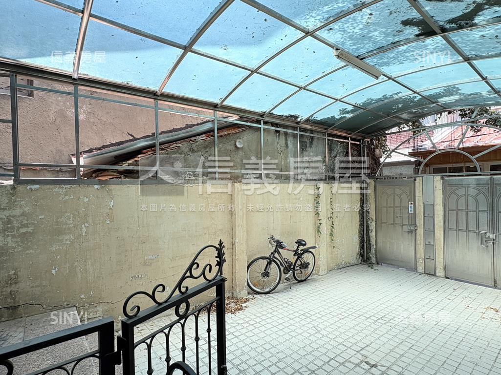 蝸牛巷ＲＣ｜十四套房房屋室內格局與周邊環境