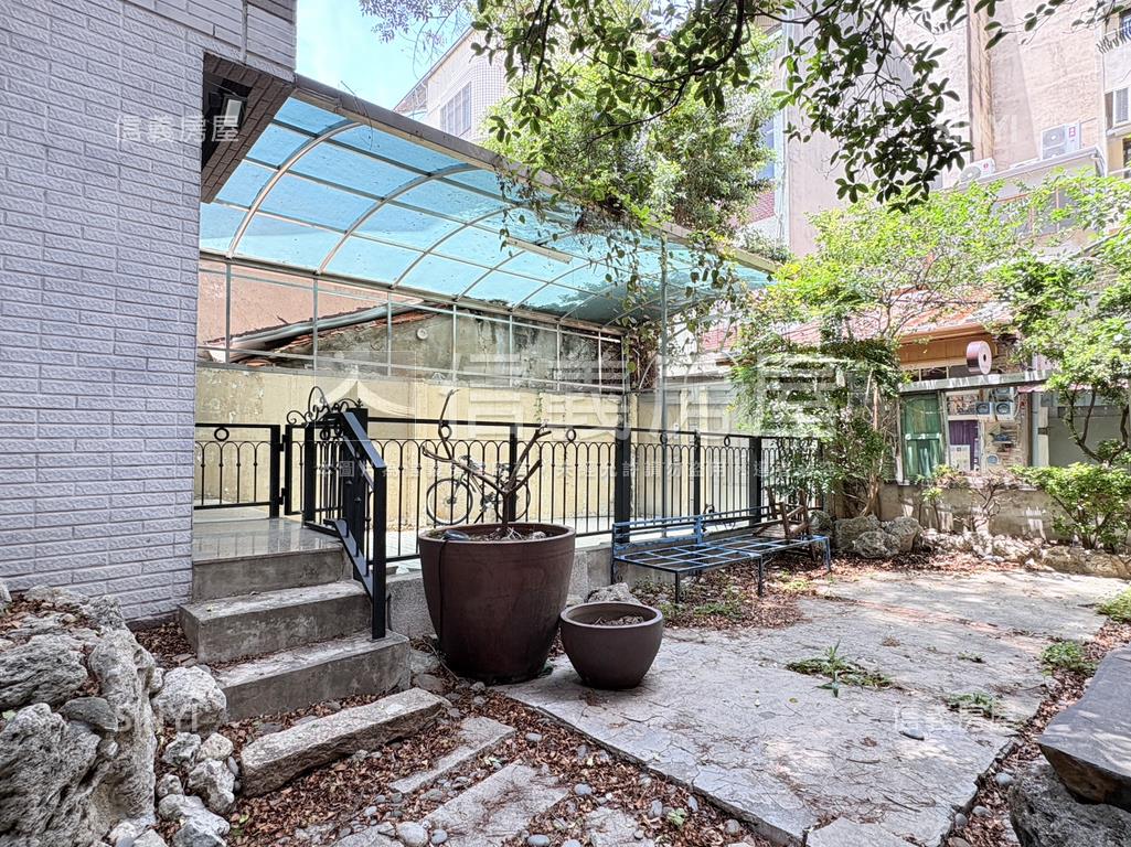 蝸牛巷ＲＣ｜十四套房房屋室內格局與周邊環境