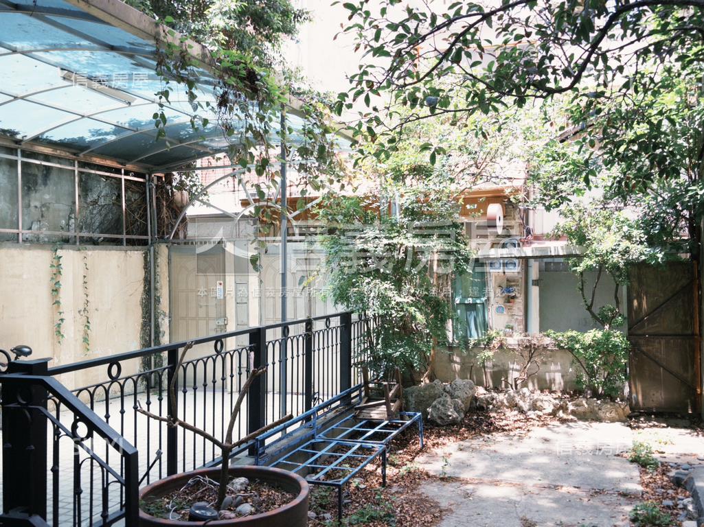 蝸牛巷ＲＣ｜十四套房房屋室內格局與周邊環境