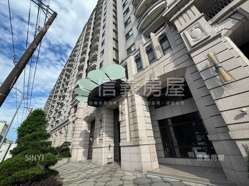 通勤首選高空靜境兩房車位房屋室內格局與周邊環境