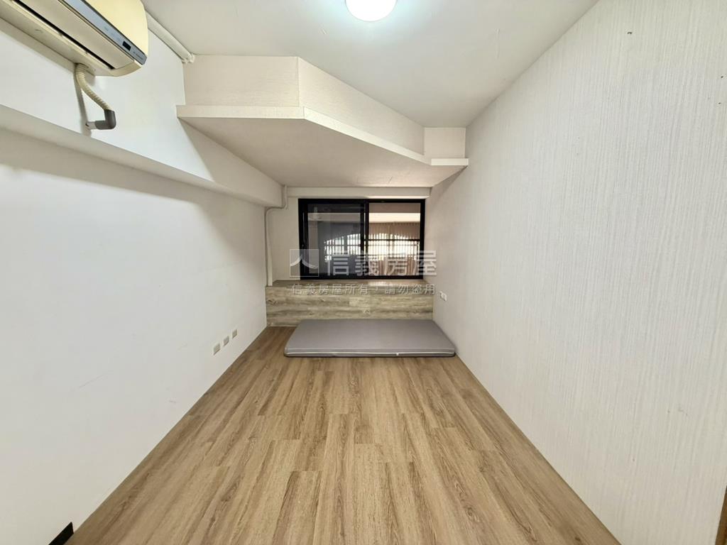 鳳鳴重劃區菁英薈Ⅱ美店面房屋室內格局與周邊環境