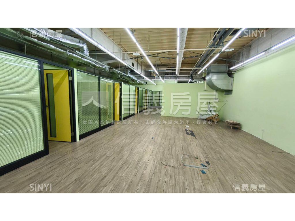 ＵＴＯＷＮ高樓層景觀辦公房屋室內格局與周邊環境