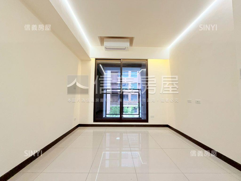 新画峰２房２衛車位房屋室內格局與周邊環境