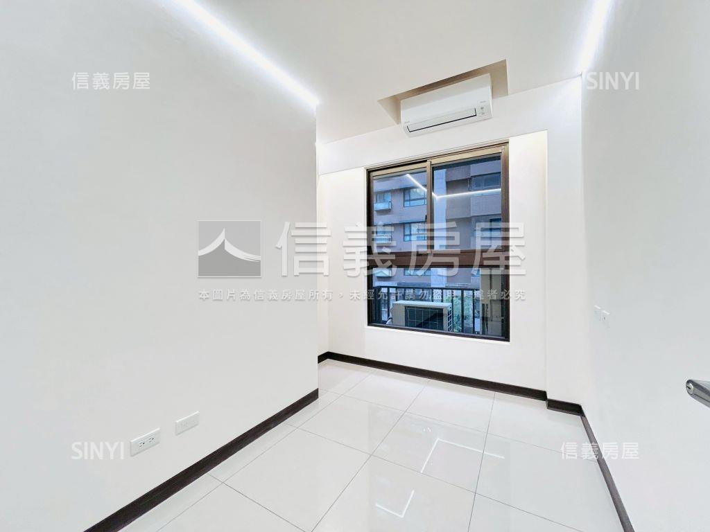 新画峰２房２衛車位房屋室內格局與周邊環境