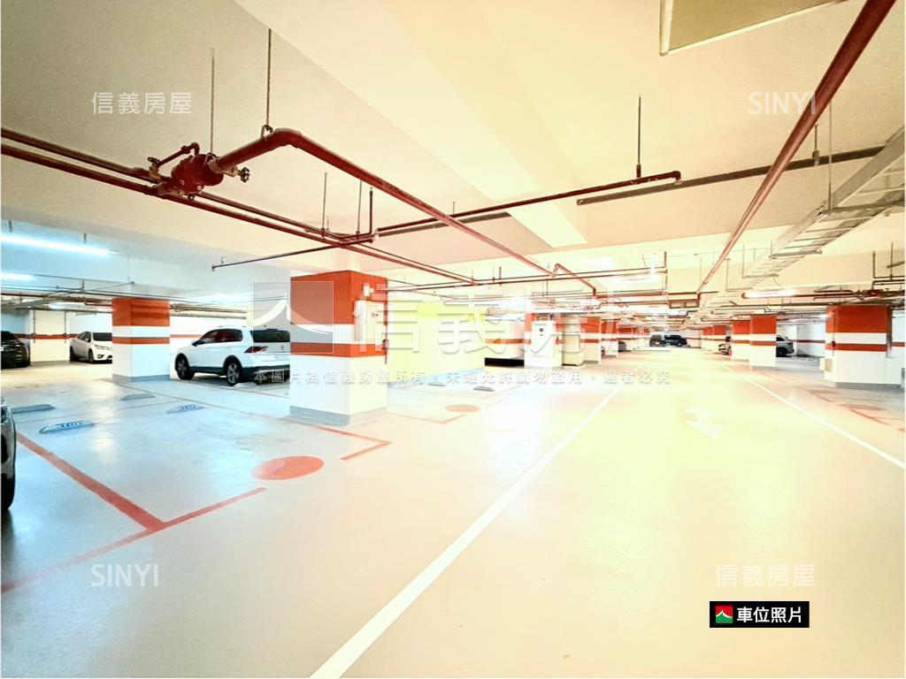 新画峰２房２衛車位房屋室內格局與周邊環境