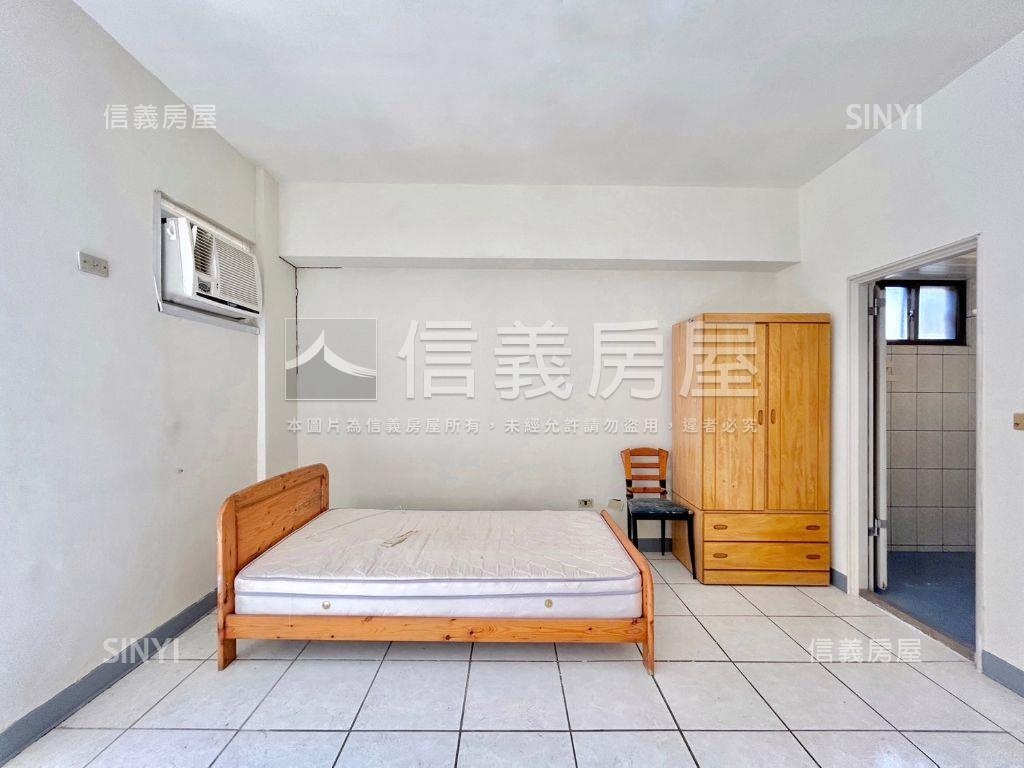 竹仁商業美三房房屋室內格局與周邊環境