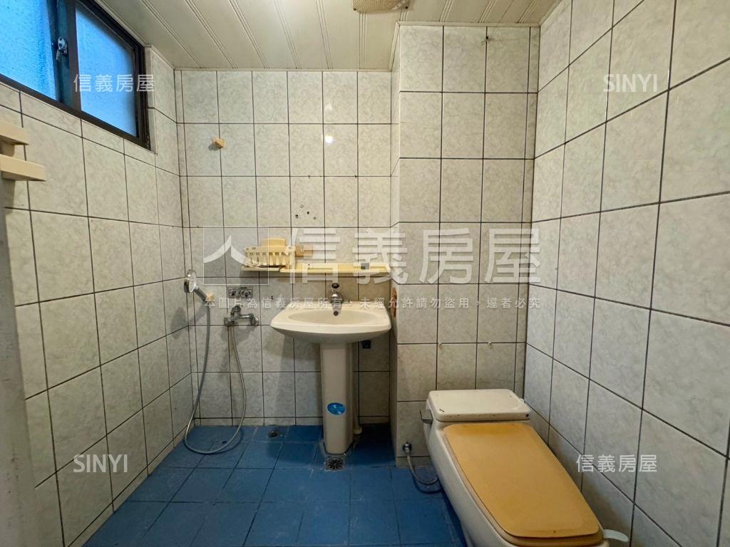 竹仁商業美三房房屋室內格局與周邊環境