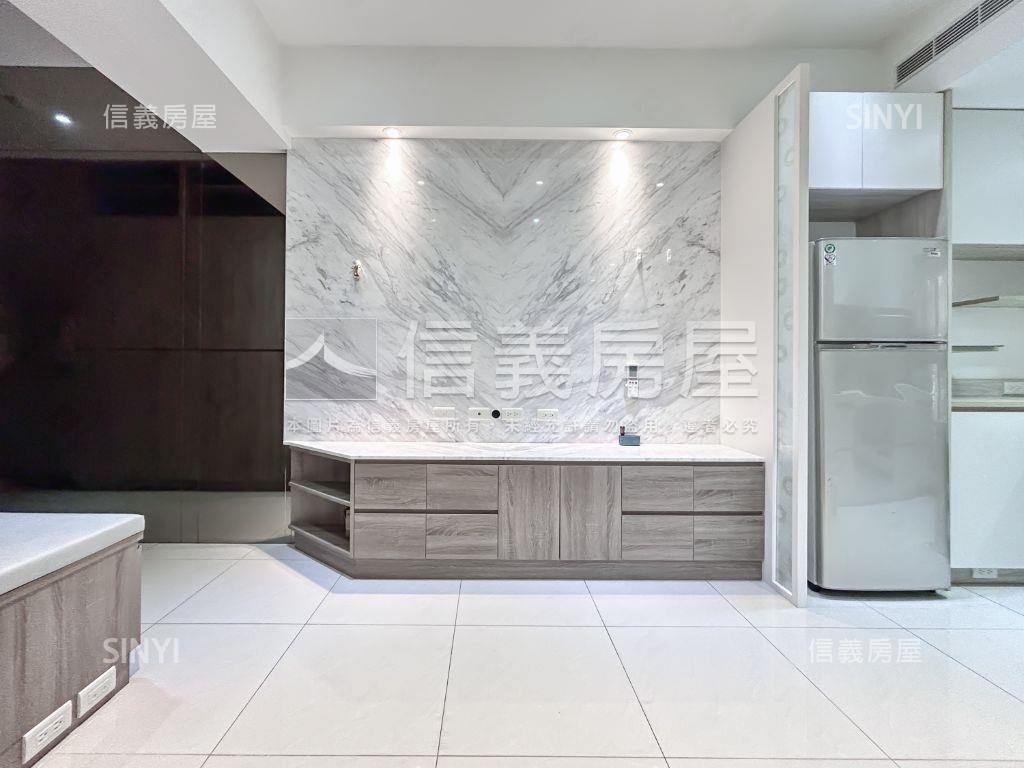 近未來捷運！超花三房車位房屋室內格局與周邊環境