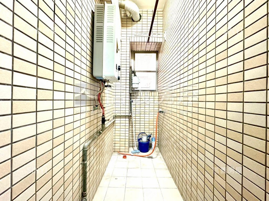 左營高鐵三房平車房屋室內格局與周邊環境