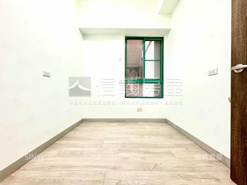 左營高鐵三房平車房屋室內格局與周邊環境