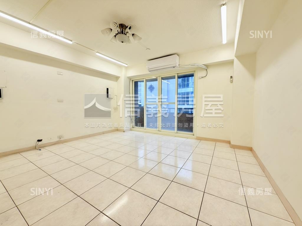 面校園大安捷運華廈房屋室內格局與周邊環境