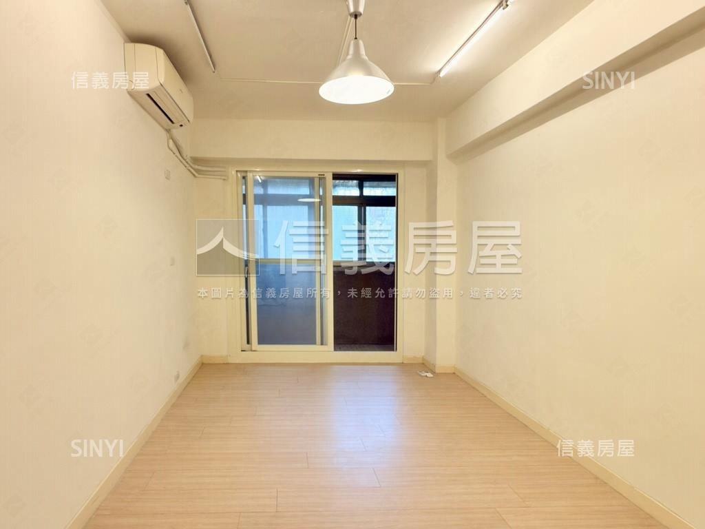 面校園大安捷運華廈房屋室內格局與周邊環境