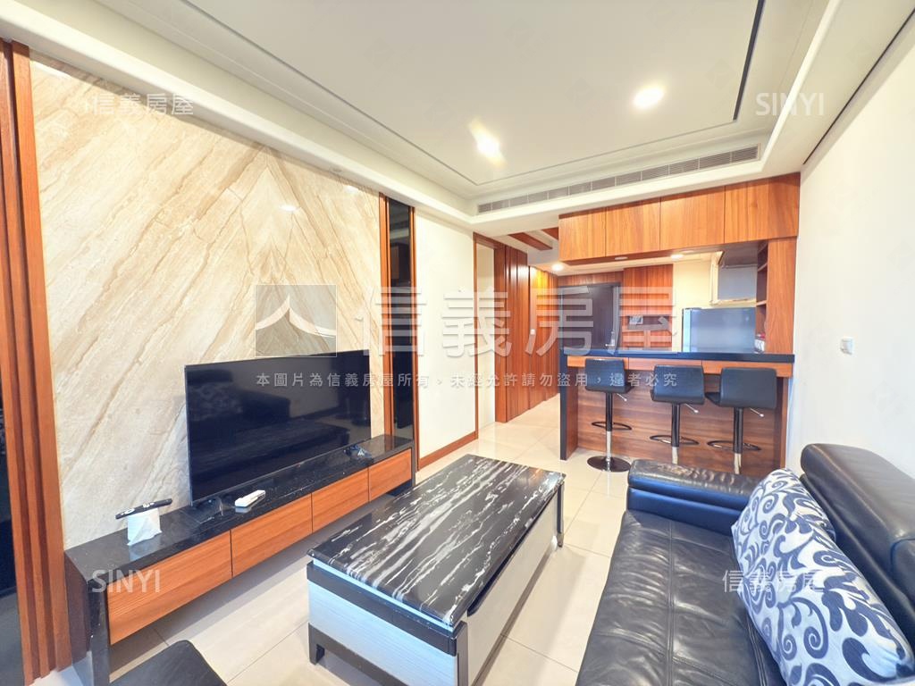 卡爾頓景觀後棟美美屋房屋室內格局與周邊環境