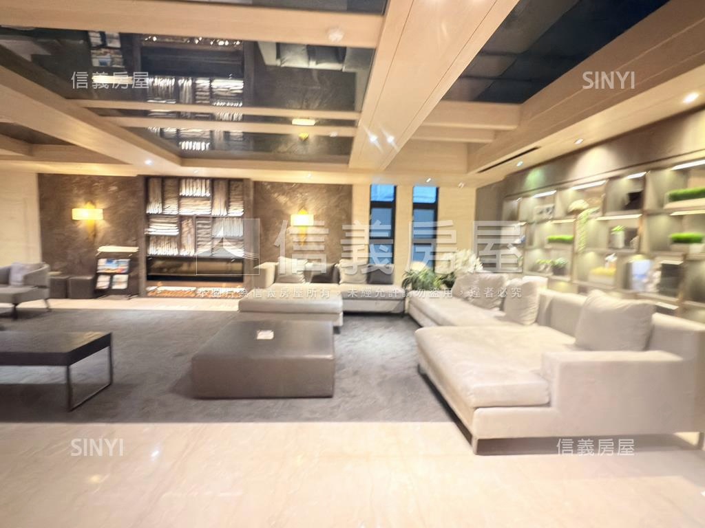 卡爾頓景觀後棟美美屋房屋室內格局與周邊環境