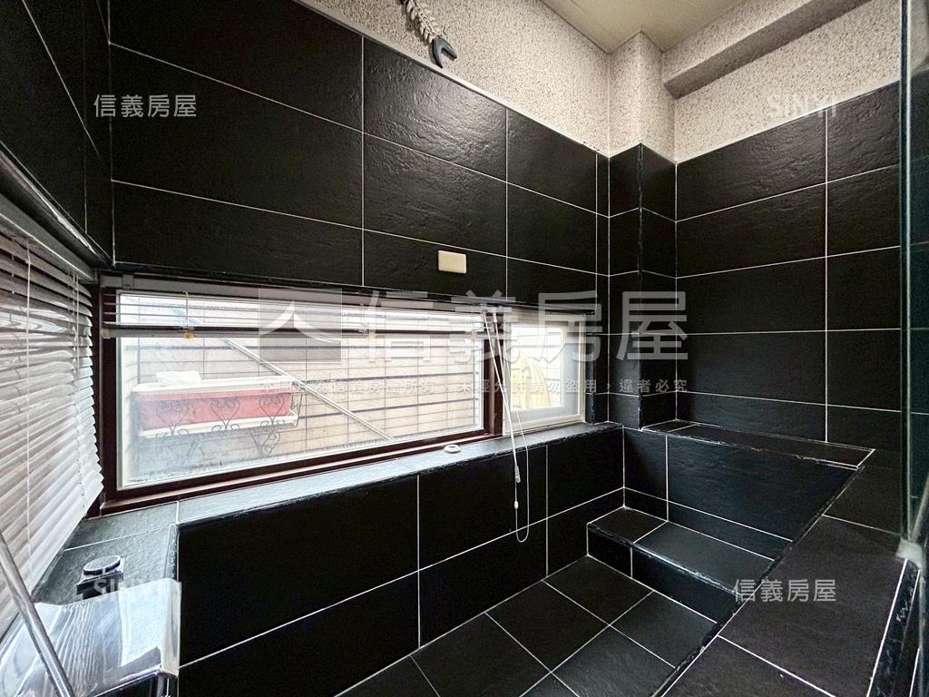 喜來登！香奈兒㊝重疊別墅房屋室內格局與周邊環境