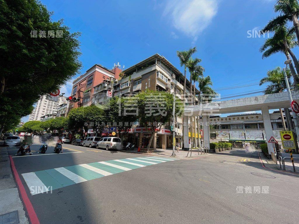 ★三民路吸金店面★房屋室內格局與周邊環境