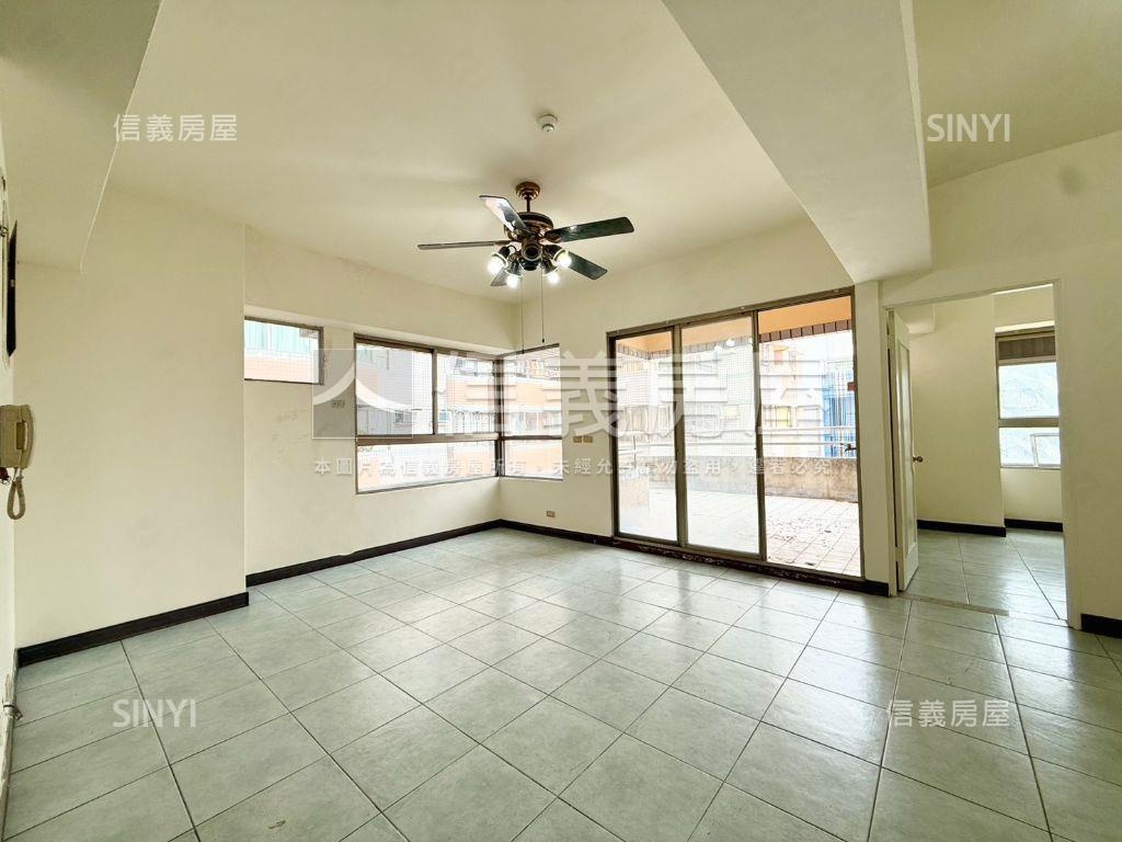 漢口商圈大三房平面車位房屋室內格局與周邊環境