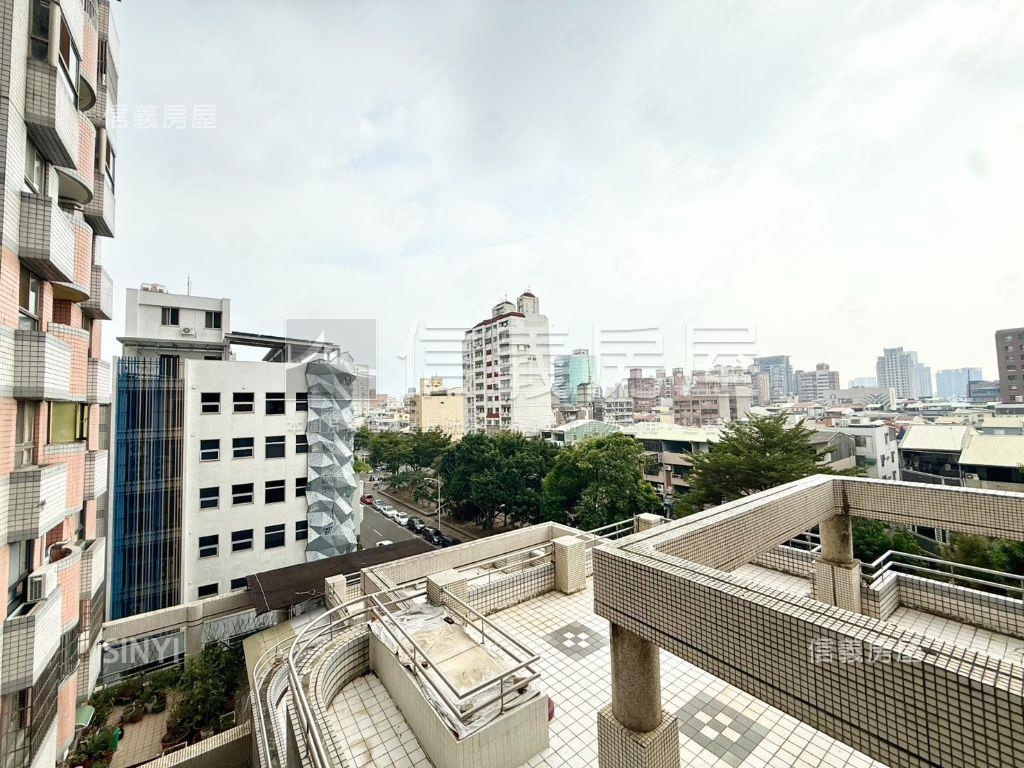 漢口商圈大三房平面車位房屋室內格局與周邊環境