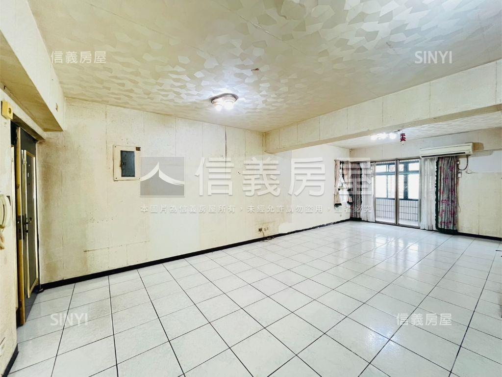 【專任】大安名人巷華廈房屋室內格局與周邊環境