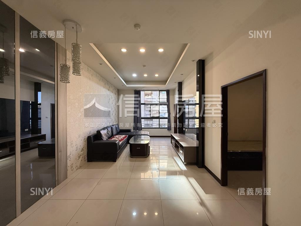 ＨＩＧＨ客兩房車位房屋室內格局與周邊環境