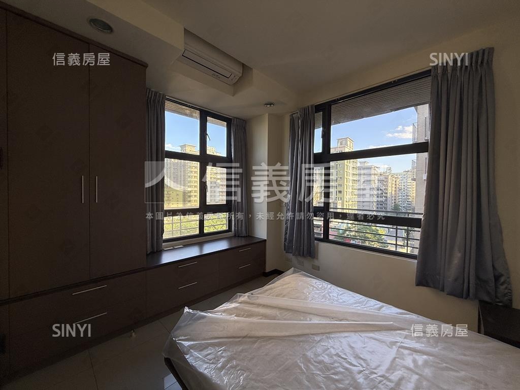 ＨＩＧＨ客兩房車位房屋室內格局與周邊環境