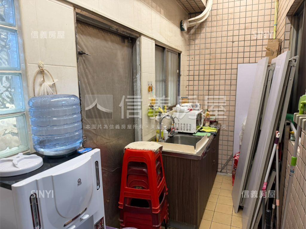 中山國小財星金店辦房屋室內格局與周邊環境