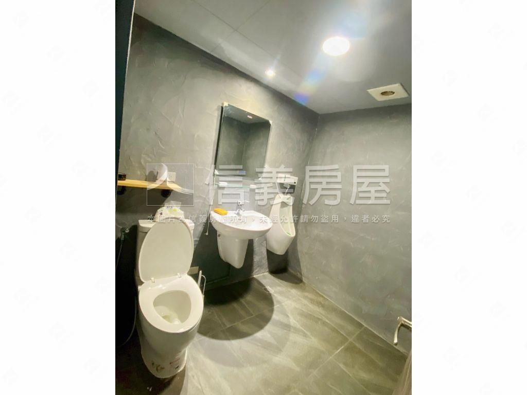 南京復興三房邊間有車位房屋室內格局與周邊環境