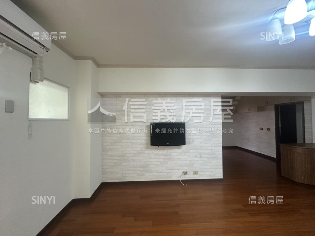 武陵溫馨三房車位房屋室內格局與周邊環境