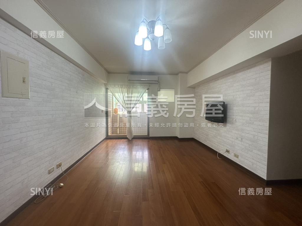 武陵溫馨三房車位房屋室內格局與周邊環境