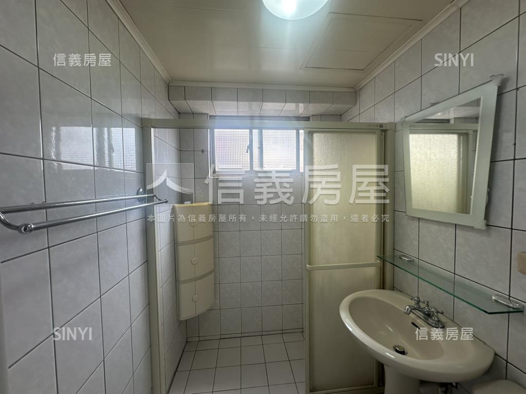 武陵溫馨三房車位房屋室內格局與周邊環境