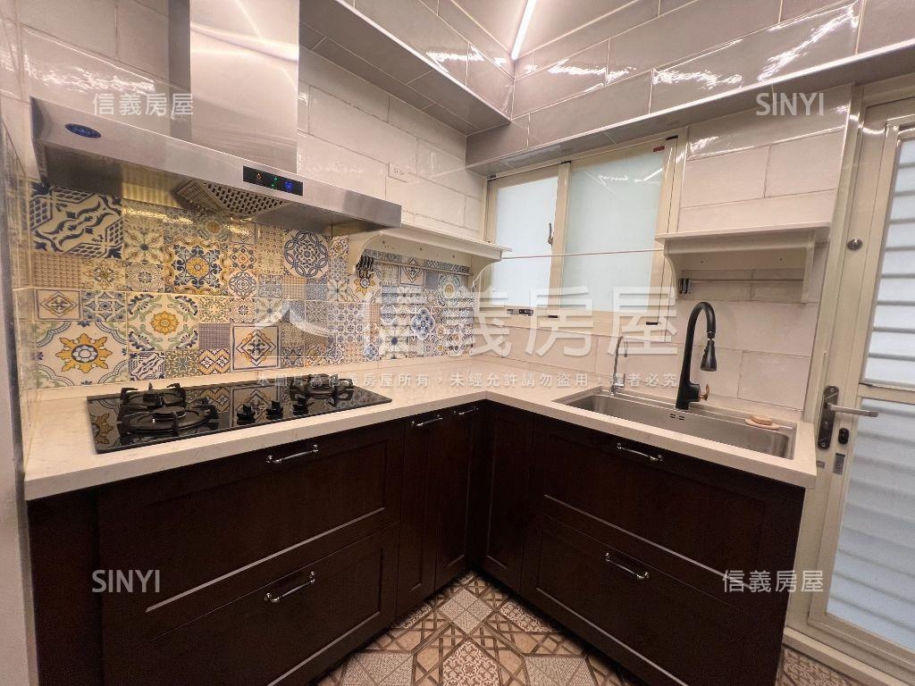 大墩貴族質感大兩房附車位房屋室內格局與周邊環境