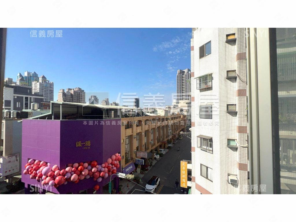 大墩十四街大２房２衛車位房屋室內格局與周邊環境