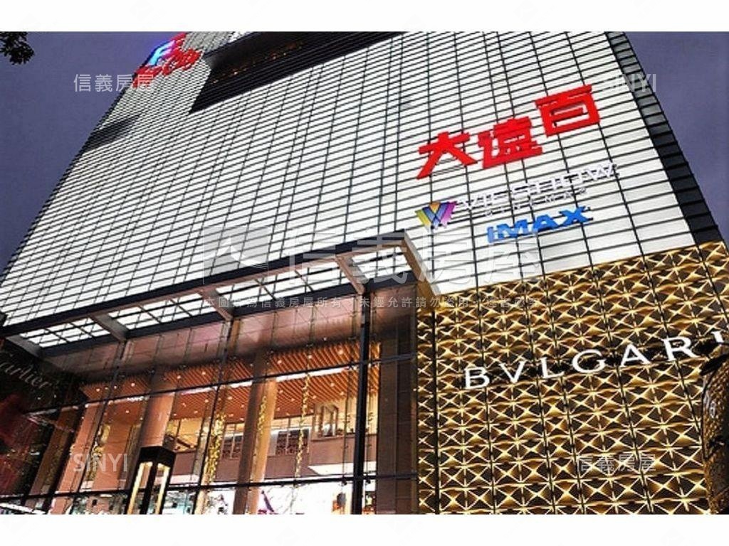 燙金七期正市政路透天店面房屋室內格局與周邊環境