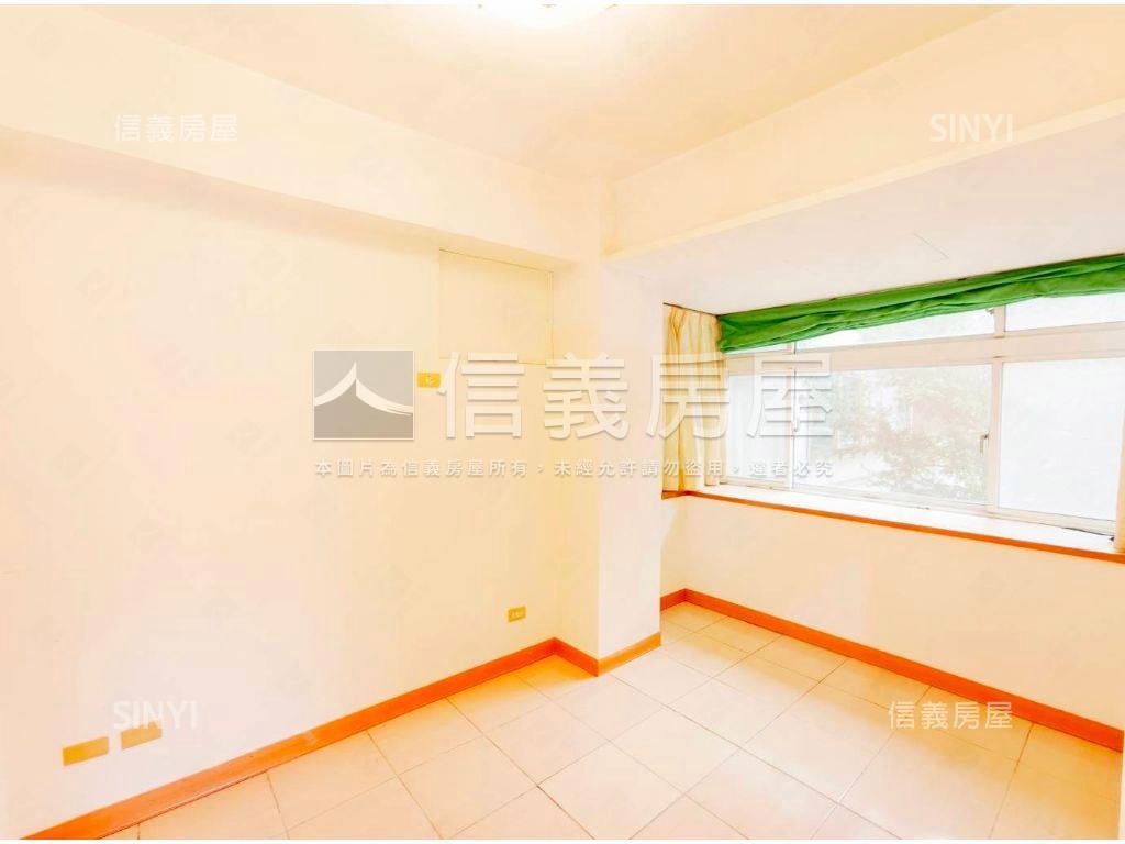 新店精美三房房屋室內格局與周邊環境