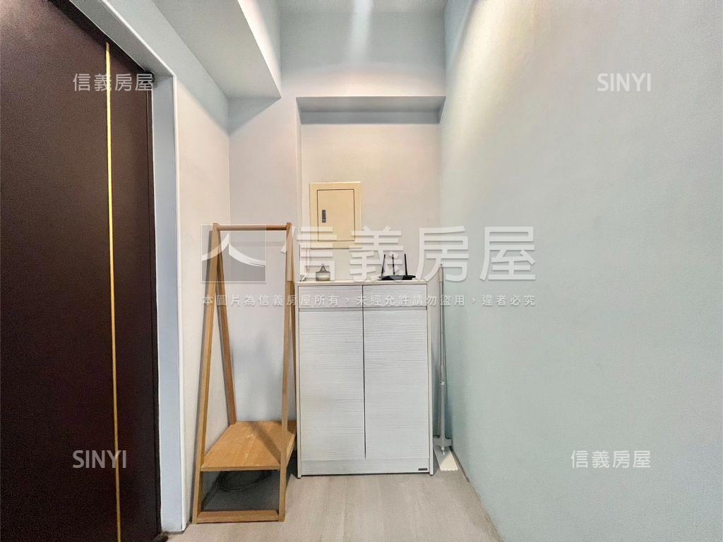 降！品藏逢甲２房雙面採光房屋室內格局與周邊環境