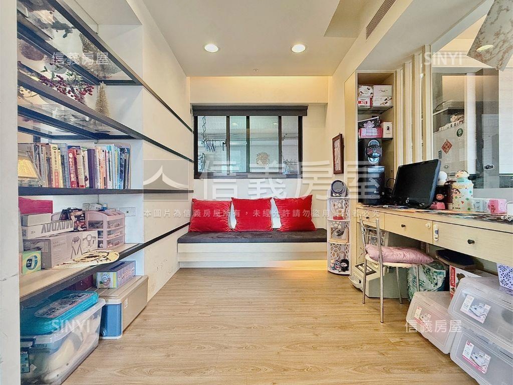 ｜超越一百｜陽光三房平移房屋室內格局與周邊環境